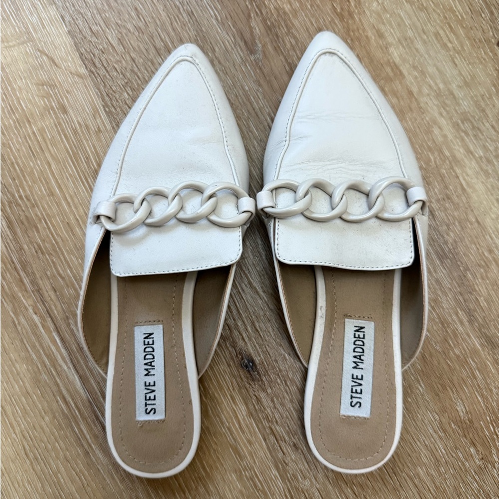 Steve Madden Cream Scalloped Edge Mules